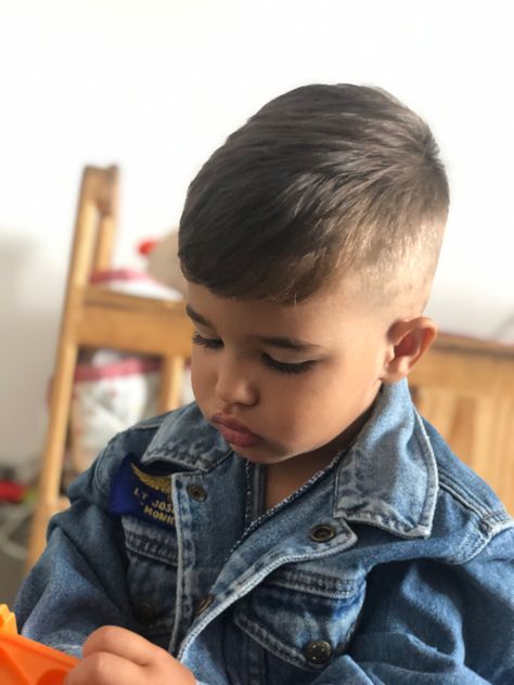 Toddler Boy Straight Haircut, Baby First Haircut Boy, Baby Boy First Haircut, Baby Haircuts, Boys First Haircut, Boy Hairstyle, Baby Haircut, Toddler Haircuts, Toddler Boy Haircuts