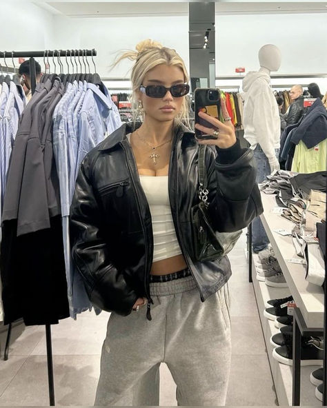 AUTOMET Women's Oversized Jackets, Leather Faux Motorcycle Plus Size Moto Biker Coat Fall Outfits Fashion Clothes 2024 Sweatpants And Leather Jacket Outfit, Leather Jacket And Sweatpants, Y2k Jacket Outfit, Blonde Mirror Pic, Diesel Heels, Slick Back Hairstyle, Girls Night Drinks, Chanel Cream, Gucci Skirt