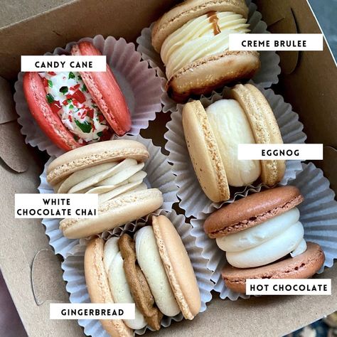 Winter Macarons, Xmas Macarons, Thanksgiving Macarons, Holiday Macarons, Macaron Designs, Christmas Macaron, Cupcakes Aesthetic, Macaroons Flavors, Macaron Ideas