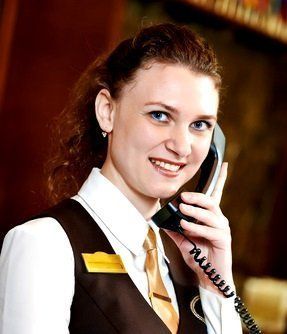 Hotel Front Desk Agent Job Description - Ultimate Guide Chef Job Description, Hotel General Manager, Front Desk Agent, Hospitality School, Hotel Front Desk, Receptionist Jobs, Room Attendant, Chef Jobs, Hotel Jobs