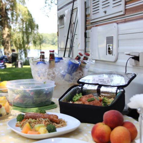 10 Products to Green Your Picnic Camp Stoves, Portable Oven, Non Perishable Foods, Stoves Cookers, Amazing Gadgets, Mini Oven, Oven Canning, Portable Food, Food Warmer