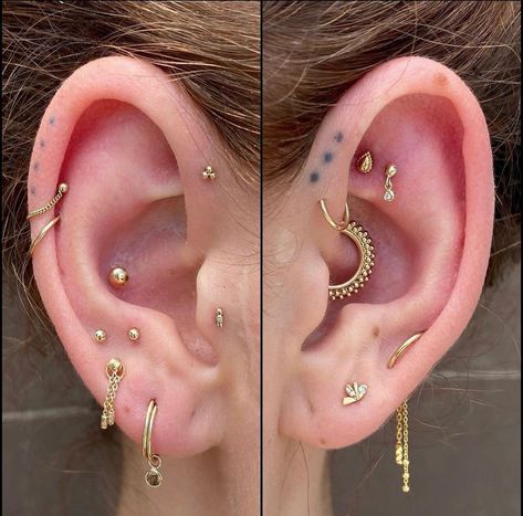 Ear Curation Small Ears, Ear Piercing Placement Ideas Both Ears, Ear Setup Gold, Ear Curation Both Ears, Earring Placement Ideas, Gold Curated Ear, Ear Piercings Placement Chart, Piercing Combinations, Curated Ear Piercing