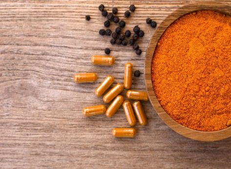 Turmeric And Black Pepper, Turmeric Supplement, Curry Rice, Turmeric Curcumin, Tasty Kitchen, Golden Milk, Ginger Recipes, Turmeric Benefits, Healthy Benefits