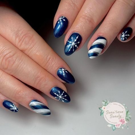 1. Classic Blue with Snowflake Accents Blue Christmas Nail Designs, Christmas Nail Designs Acrylic, Christmas Nail Polish, Blue Christmas Nails, Blue And Silver Nails, Silver Nail Designs, Blue And White Nails, Blue Gel Nails, Dark Blue Nails