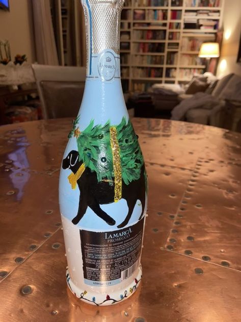 Custom Champagne Bottle, Prosecco Bottle, Christmas Tree Painting, Champagne Bottles, Black Lab, Bottle Painting, Champagne Bottle, Acrylic Paint, A Black