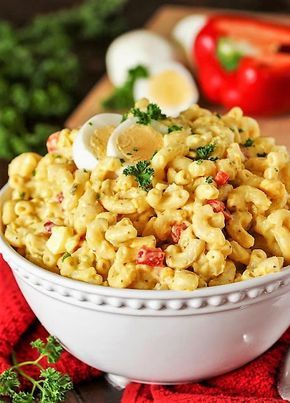 Amish Macaroni Salad Picnic Pasta Salad, Asian Ramen Noodle Salad, Amish Macaroni Salad, Macaroni Salads, Antipasto Pasta Salads, Amish Food, Ramen Noodle Salad, Mennonite Recipes, Potato Salad With Egg