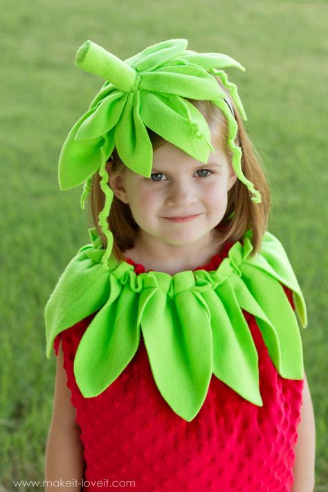 Strawberry Fancy Dress, Diy Strawberry Costume, Strawberry Costume Diy, Nutrition Month Costume, Strawberry Halloween, Strawberry Costume, Fruit Costumes, Leaf Headband, Cow Costume