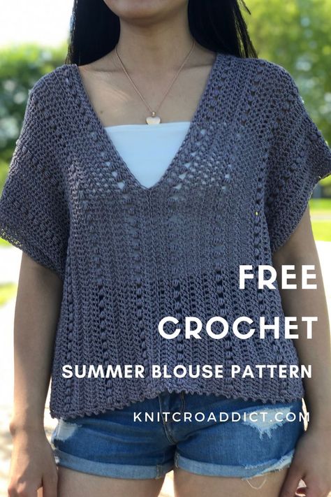 Learn how to crochet a top made from 2 rectangles and then sewn together. The pattern includes women's sizes XS-XXL with an easy step-by-step video tutorial and written instructions. Knit Summer Top Patterns, Summer Blouse Pattern, Crochet Blouse Summer, Crocheted Shorts, Blouse Pattern Free, Crochet Beginners, Crochet Tee, Ribbed Crochet, Crochet Ladies Tops