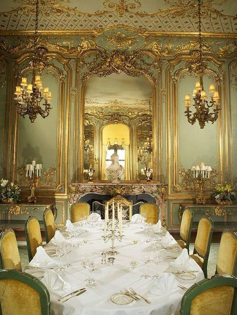 Large green and gold dining room in the Rococo style Dining Room French, Country House Hotels, Elegant Dining Room, Formal Dinner, English Country House, Table Cloths, French Interior, Elegant Dining, Classic Interior