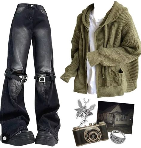 Aethstetic Clothes, Patchwork Outfit, Y2k Outfits, Swaggy Outfits, Grunge Style, Really Cute Outfits, Casual Style Outfits, Teen Fashion Outfits, Dream Clothes