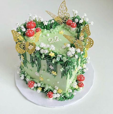 21st Birthday Cake Ideas, Botanical Cake, Fairy Garden Cake, Nature Cake, Mushroom Cake, Fairy Birthday Cake, 25th Birthday Cakes, Fantasy Cake, Queens Nyc