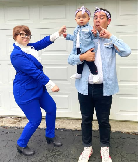 Mini Me Dr Evil Costume, Diy Costume Family Of 3, Doctor Evil And Mini Me Costume, Austin Powers Mini Me Costume, Avengers Costumes Family, Dr Evil Mini Me Costume, Mini Me And Dr Evil Costumes, Funny Family Costumes For 3, Halloween Costumes For A Family Of 3