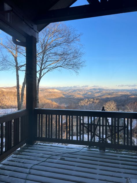 Southern Pines North Carolina, North Carolina Winter, Snow Aesthetic, Dream Birthday, Mountains Snow, Carolina Mountains, Southern Pine, Carolina Girl, Blowing Rock