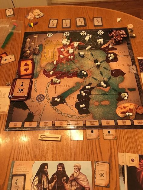 20 Awesome Family Board Games To Play Together - family board games, board games Family Game Night Aesthetic, Two Person Games, Board Game Aesthetic, Board Games Aesthetic, Board Games For Two, Board Games For Couples, Board Game Cafe, Playing Board Games, Games For Couples