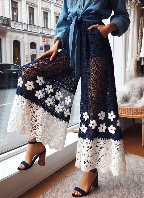 Crochet Bottoms, Crochet Pants, Crochet Clothing And Accessories, Crochet Fashion Patterns, Crochet Skirt, Knit Fashion, Crochet Fashion, Upcycle Clothes, Fashion Sewing