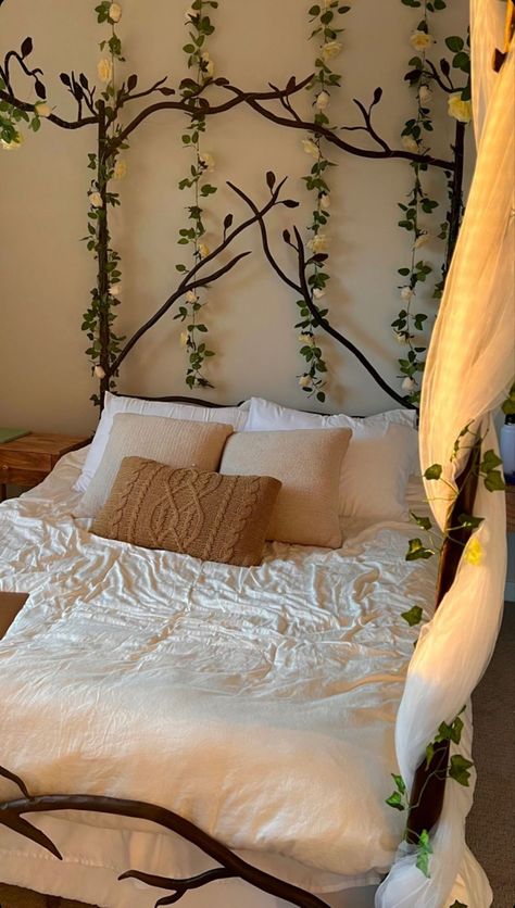 Cottagecore Bedroom Aesthetic, Cottagecore Furniture, Cottagecore Aesthetic Bedroom, Cottagecore Bedroom Decor, Cottagecore Bedroom Ideas, Fairytale Bedroom, Cottagecore Bedroom, Cottagecore Room, Cottagecore Home