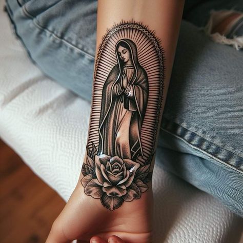 Mother Mary Tattoo For Women, Virgin Mary Tattoo For Women Arm, Lady Guadalupe Tattoo, Virgin Mary Tattoo For Women, Virgin De Guadalupe Tattoo Ideas, Virgin Mary Tattoo Stencil, Dainty Heart Tattoo, Mexican Style Tattoos, Feet Tattoos For Women