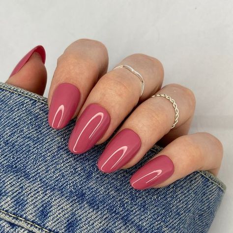 Simply Pink Nails, Ongles Gel Rose Pastel, French Manicure Couleur, Ongles Gel Rose, Nails Ete, Pink Rose Nails, Nail Color Summer, Ongles Rose Pastel, Nails Unique