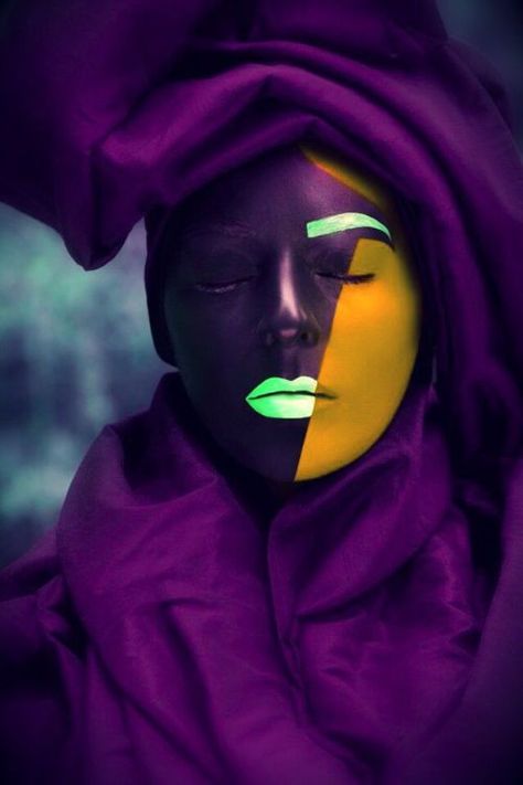 Afrique Art, Afrocentric Art, Yellow And Purple, Eyes Closed, Yellow Aesthetic, Fantasy Makeup, Black Women Art, Color Theory, Face Art