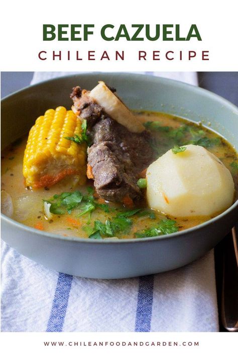 South American Dishes, Chilean Food, Soup Beef, Soup Starter, Chilean Recipes, Chickpea Soup, Eat Beef, Food Garden, Recipe For Mom