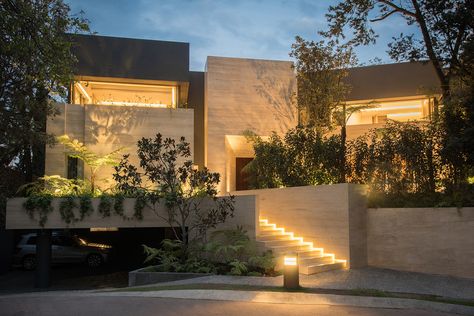 Magnolia House: A Modern Urban Sanctuary - Mexico City, Mexico Magnolia House, Houses In Mexico, Cabin In The Woods, Magnolia Homes, Modern Urban, Interior Design Companies, Modern Exterior, Best Interior Design, House Designs Exterior