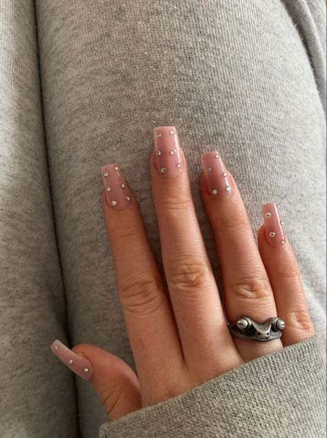 Square Nail Designs Rhinestones, Short Square Gem Nails, Engagement Nails Acrylic Square, Square Gem Nails, Diamond Nail Designs Rhinestones Simple, Basic Gem Nails, Mini Rhinestone Nails, Short Nails With Gem, Mail Inspo With Gems