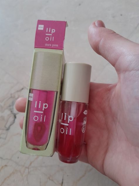 Aesthetic hema lip oil / gloss ⍣ ೋ✩‧₊˚ Lip Oil Gloss, Lip Oil, Dark Pink, Lips, Makeup, Pink, Make Up