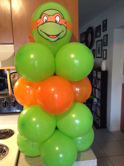 Teenage Mutant Ninja Turtles balloon centerpiece ... shellysdecor4you@gmail.com #Birthdays #BabyShowers #Graduations etc... Ninja Turtle Balloons, 40th Bday Ideas, Balloon Centerpiece, Ninja Turtles Birthday Party, Balloon Creations, 5 Birthday, Event Stylist, Party 2023, Ninja Turtle Party