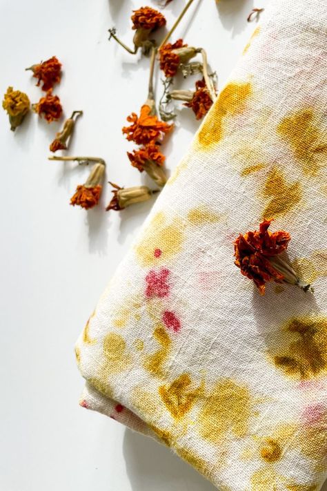 Tea Dyed Fabric, Dye Flowers, Marigold Flowers, Love The Earth, Natural Dyeing, Botanical Dyeing, Natural Textiles, Tea Dyeing, Plant Dyes