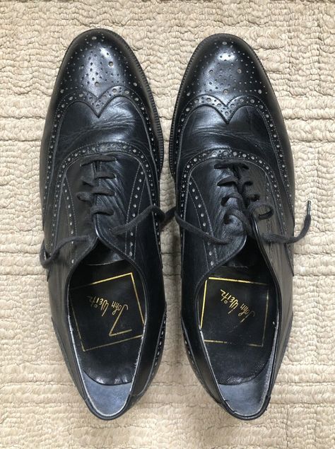 John Weitz Mens Vintage Classic Black Leather Wing Tip Shoes Size 8.5. Can you say classy? I don’t care what you pair with these shoes but any pair of jeans and a white tee all the way to your best suit will make these classic wing tips pop. In good preowned condition. They’ve been won but not worn out. Please take them for a walk again. Wing Tip Shoes, Vintage Dress Shoes, Vintage Groom, Vintage Menswear, Groom Shoes, Vintage Black Dress, Mens Vintage, Mens Fashion Shoes, Formal Shoes