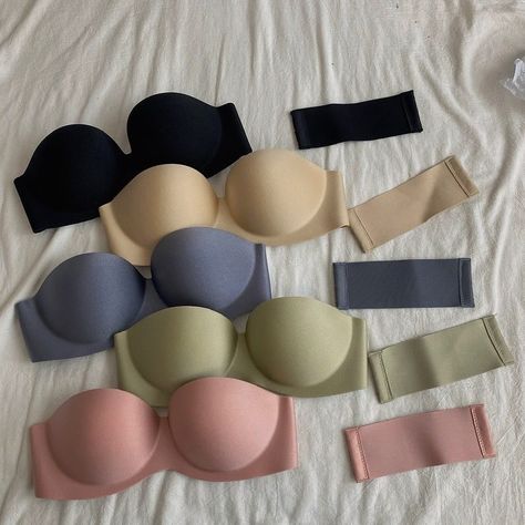 Lizzy Strapless Bralettes 🌸 Comment below for direct link New in Alamode’s Summer 24 Collection Shop at www.alamodelabel.in #bralettes #straplessbralettes #straplessbra #comfortablebra #lingerie #pushupbra lingerie, bras, push up bra, strapless bralettes Comfortable Bras, Summer 24, Strapless Bra, Push Up Bra, Push Up, Bralette, Lingerie, Bra