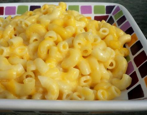 Cheese Noodles, Cheesy Macaroni, Cheese Day, Creamy Macaroni And Cheese, Paula Deen Recipes, Soup Appetizers, Macaroni N Cheese Recipe, Bloc Party, Baked Macaroni