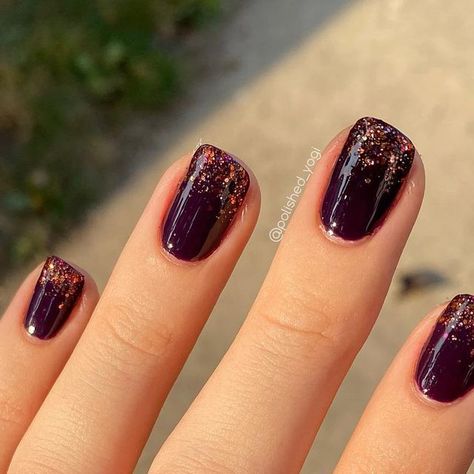 Stefanie ☀️ | Nail Art Inspo on Instagram: "Always love a glitter gradient 😍✨ the glitters in this one are super cute, so obsessed with poring orange and pink! I was initially gonna wear it over black but decided to go with a deep purple instead (Even though it still looks black lol) I think purple is one of my fave Halloween colors, so you’ll be seeing a lot more of it this month! 💜✨ Swipe for more sparkly goodness 🤩 - - - - - - - - - - - - - nails: @noodlesnailpolish Whose Cider You On? • KL Polish Sagittarius  ring: @joylenedesign - - - - - - - - - - - - - #glittergradient #glittergradientnails #polishedyogiNoodles #noodlesnailpolish" Plum Glitter Nails, Plum Nails With Glitter, Dark Glitter Nail Designs, Dark Purple Sparkle Nails, Burgundy Sparkle Nails, Dark Purple Glitter Nails, Purple Holiday Nails, Dark Purple Fall Nails, Aubergine Nails