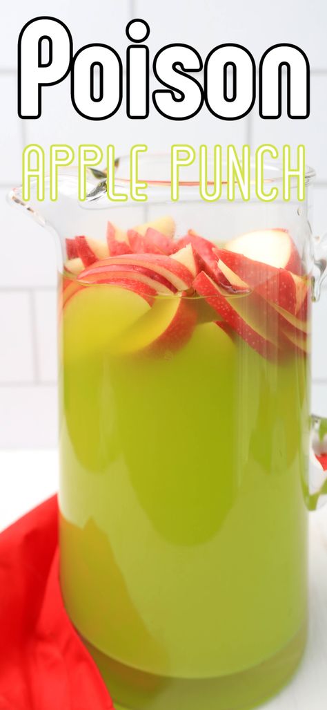 Apple Punch, Snow White Movie, Grinch Punch, Snow White Apple, Fun Party Drinks, Movie Night Food, Kids Punch, Apple Drinks, Halloween Punch