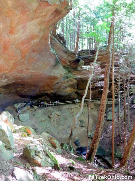 Whispering Cave - Hocking Hills State Park | The Hemlock Bridge Trail passes Whispering Cave and connects with the gorge trail to Old Man's Cave and Cedar Falls. Ohio Hiking, Ohio Vacations, Hocking Hills State Park, Ohio Travel, Abandoned Amusement Parks, Hocking Hills, The Gorge, Abandoned Castles, Trail Hiking