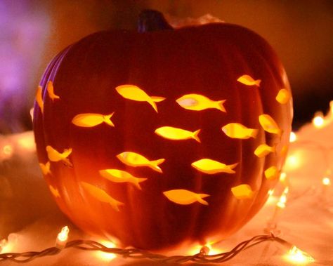 Halloween Under The Sea, Under The Sea Halloween, Pumpkin Inspiration, Cute Pumpkin Carving, Halloween Pumpkin Carving Stencils, Pumpkin Carving Contest, Creative Pumpkin Carving, Amazing Pumpkin Carving, Pumpkin Images