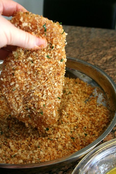 Simple Baked Panko Chicken- one of my all time favorites! Baked Panko Chicken, Eat Time, Salisbury Steaks, Panko Chicken, Chicken Baked, Bisquick Recipes, Cornish Hens, Healthy Baked, Italian Chicken