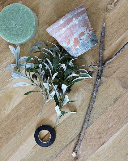 Faux Olive Topiary Brick Garden Edging, Topiary Diy, Indoor Plant Wall, Tall Plant, Faux Olive Tree, Gardening Decor, Olive Branches, Boxwood Topiary, Wood Planter Box