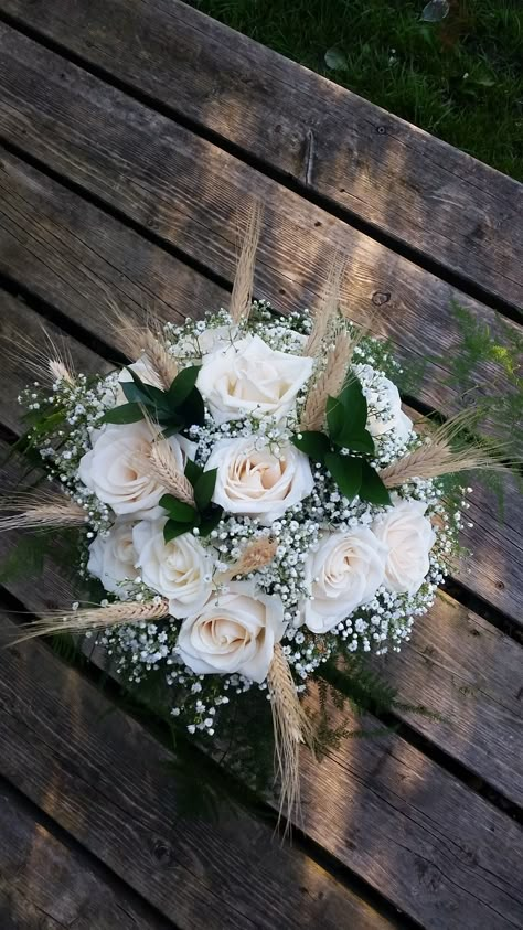 Bridal Bouquet With Wheat, Wheat Wedding Bouquet, Bouquet With Wheat, Courthouse Bouquet, Hoco Flowers, Wheat Bouquet, Wheat Decorations, Wheat Wedding, Black Wedding Flowers