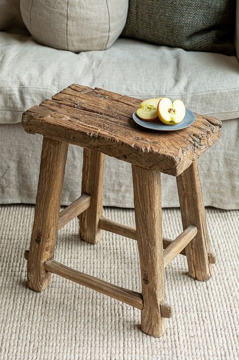 Andrea Benedettini | SheerLuxe Rustic Furniture Wood, Rustic Stools Wood, Diy Stools Wooden, Wooden Stools Diy, Classic Rustic Decor, Wooden Stool Designs, Rustic Stools, Rustic Wood Decor, Stool Wood