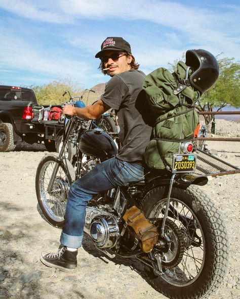 Before you hit the road on your next motorcycle camping trip, check out these moto gear to make your trip just that more comfortable. Metalhead Fashion, Motorcycle Camping Gear, Motorcycle Camping, Indian Motorcycles, Bike Ideas, Moto Vintage, Born Free, Motorcycle Travel, Boys Style