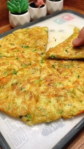 Omlet Recipes, Resep Diet, Vegetarian Snacks Recipes, Tasty Recipes Videos, Healthy Homemade Recipes, Vegetarian Snacks, Fair Food Recipes, Indian Food Recipes Vegetarian, Food Videos Cooking