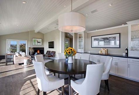 Modern and transitional beach cottage in Dana Point, California Built In Buffet Dining Room, Small Round Dining Table, Dining Room Built In, Built In Buffet, French Oak Flooring, Transitional Dining Room, Dining Buffet, Transitional Dining, Contemporary Dining Room