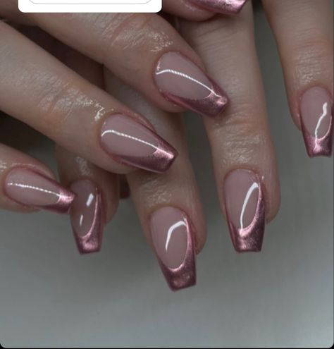 Matte Chrome French Tip Nails, Rose Gold Metallic French Tip Nails, Almond Pink Chrome French Tip Nails, Metallic Tips Nail, Rose Gold French Tip, Crome Pink Nail French, Rose Gold Chrome French Tip Nails, Light Pink Chrome Nails French Tip, Pink Crome Nails French Tip