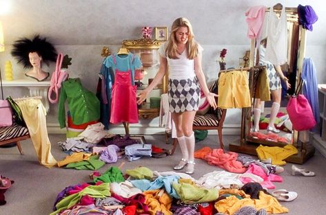 Stylebook App, Clueless Closet, Cher Clueless, 90s Teen, Cher Horowitz, Cleaning Out Closet, Teen Movies, Ashley Graham, Clothes Closet