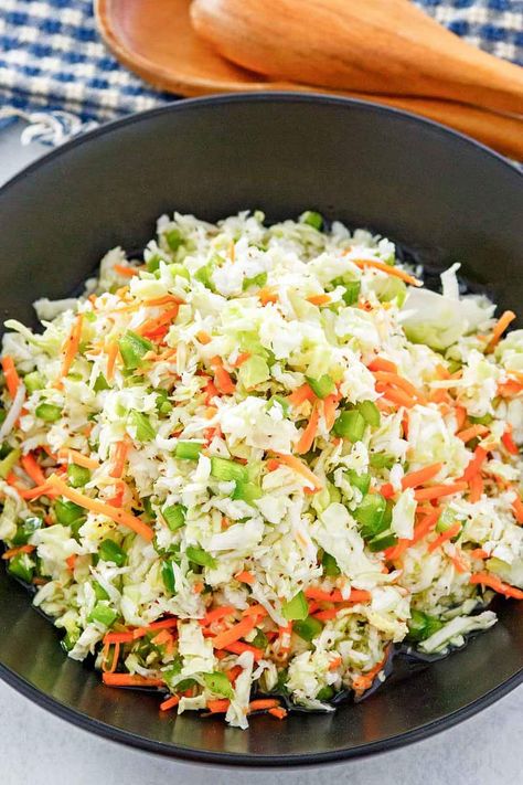 Freezer Slaw (Frozen Coleslaw) - CopyKat Recipes Freezer Coleslaw Recipe, Freezer Slaw Recipe, Freezer Slaw, Coleslaw With Vinegar Dressing, Slaw Dressing, Vinegar Dressing, Vegetarian Cabbage, Copykat Recipes, Slaw Recipes