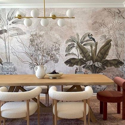 Modern Mediterranean Dining Room, Warm Dining Room, Dining Area Decor, Farmhouse Dining Table, Dining Nook, Upholstered Side Chair, Dining Table Decor, Dining Room Design, Room Table