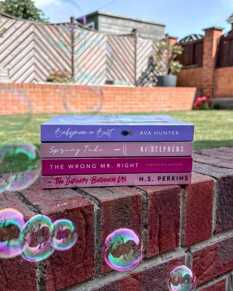 Summer Reads ☀️🌷🍉🌻🩵🦩🫧 Swipe to see recs ✨ - Babymoon or Bust by Ava Hunter - Spring Tide by Ki Stephens - The Wrong Mr Right by Stephanie Archer - The Infinity Between Us by N.S Perkins Photo inspired by one I saw on Pinterest! Been wanting to give this a go for so long. Me and my mum definitely had a laugh trying to get this photo, it was definitely eventful! The Infinity Between Us, Babymoon Or Bust, T L Swan Books, Stephanie Archer, Willow Winters Books, Nicole Fox Books, Always Isnt Forever Book, Spring Tide, Ya Mermaid Books