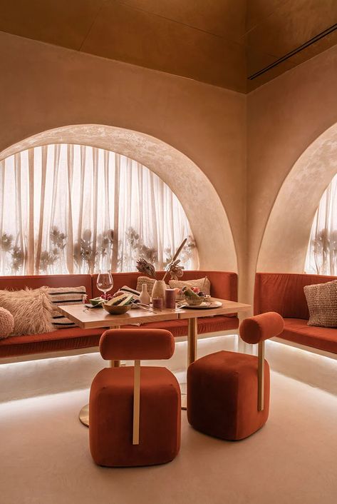 masquespacio's restaurant fuses taste with desert-hued arches in valencia Valencia Restaurant, Arabic Motifs, Central Hall, Ancient Houses, Private Dining Room, Hotel Boutique, Valencia Spain, Lounge Seating, Private Dining