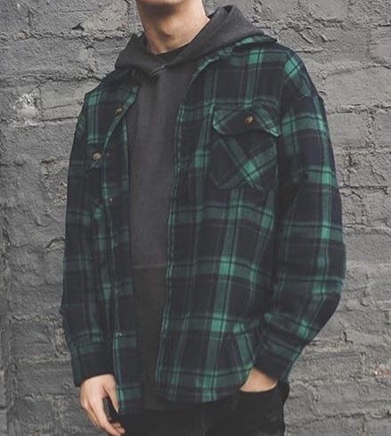 Green Flannel Outfit Men, Green Flannel Outfit, Checkered Shirt Outfit, Green Plaid Jacket, Flannel Shirt Outfit, Plaid Shirt Outfits, Shirt Outfit Men, Minimalist Fashion Men, Flannel Outfits